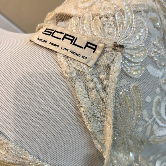 Vintage Lace and Beaded Scalloped Top - Picture 9 of 11